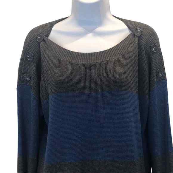 Vince Camuto Women’s Small Sweater Gray Blue Striped Thermal Button Shoulder - Picture 10 of 12